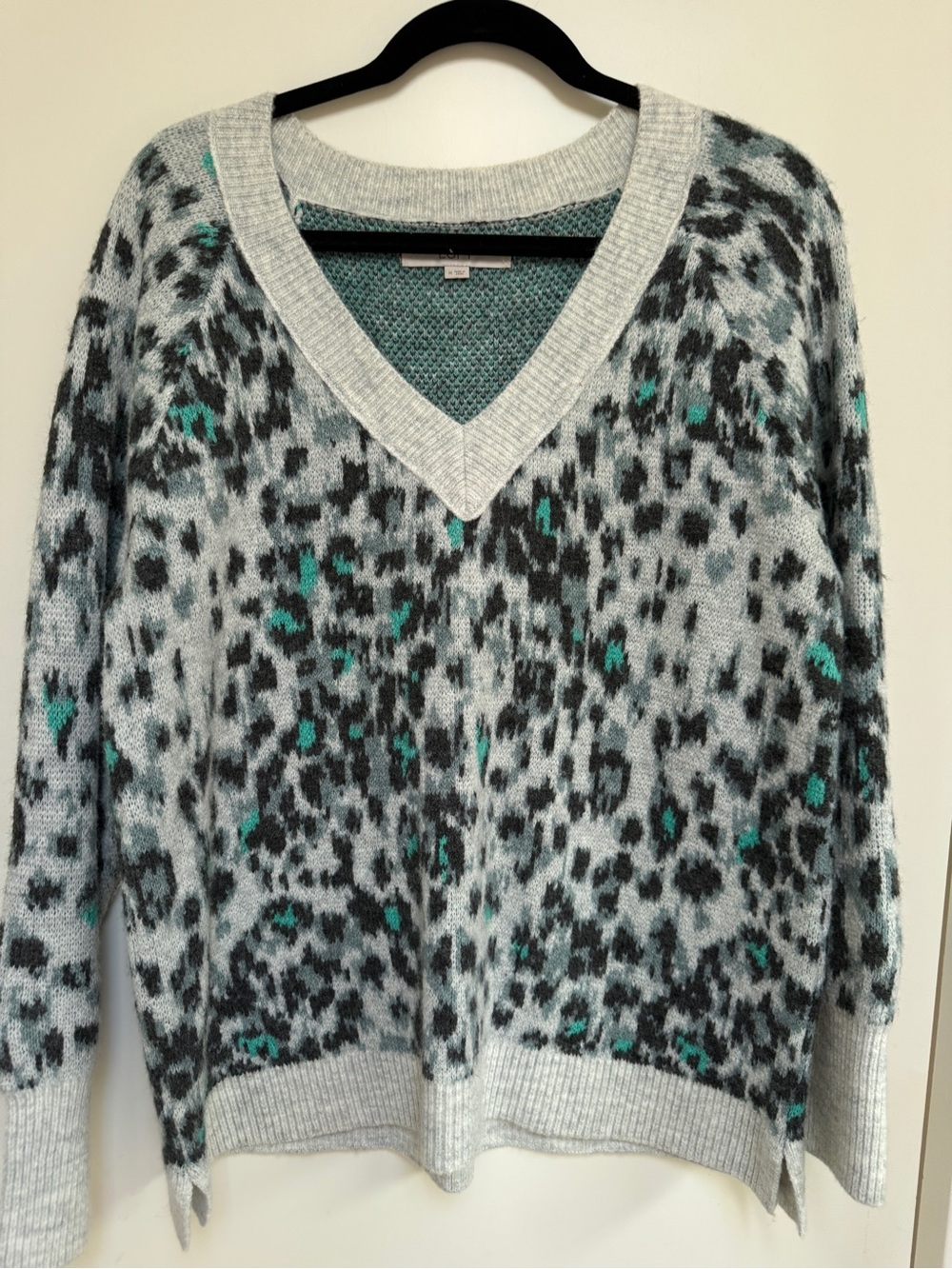Loft V-Neck Leopard Print Sweater in Light Gray and Teal. Medium